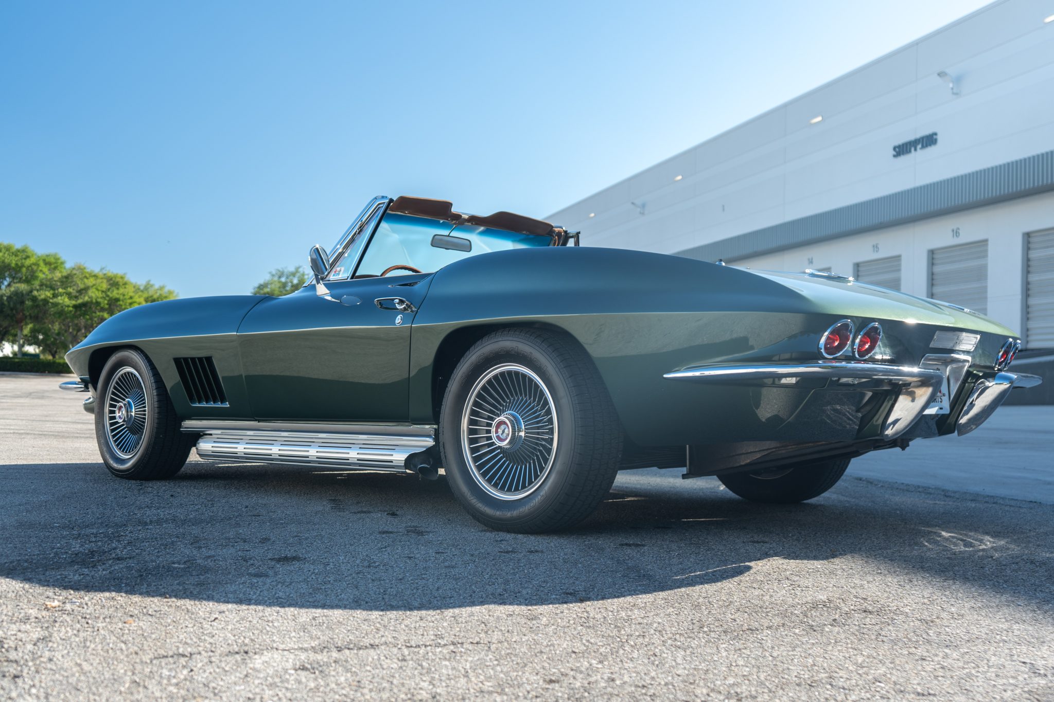 Chevrolet Corvette 427